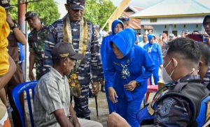 Peduli Kesehatan Masyarakat Pesisir, Brigjen Said Latuconsina terjunkan Tim Kesehatan dan Bakti Sosial