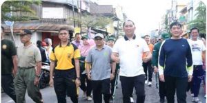 Sambut Hari Jadi ke 19, Pemkab OKUS Gelar Jalan Santai dan Senam Sehat