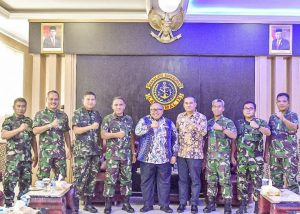 Danlantamal IX Terima Couertesy Call Pejabat Baru BI Ambon