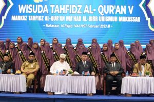 Wisuda Markaz Tahfiz Al-Qur’an Ma’had Al-Birr, Bupati Wajo Tak Sanggup Tahan Air Mata Haru