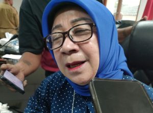 Ayu Hasanusi, Usai Laksanakan Rapat Dengan SKPD Terkait, Komisi III DPRD Maluku Akan Lakukan Ondespot Di Lapangan.