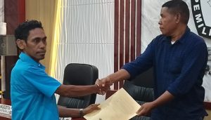 Penyerahan Berkas Partai Gelora Indonesia Fakfak ke KPU Kabupaten Fakfak