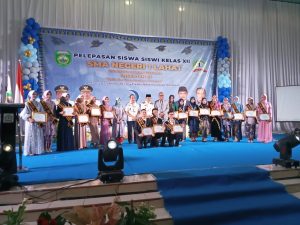 Pelepasan Siswa Siswi SMA Negeri 1 Lahat