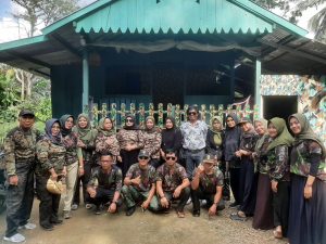 Kegiatan DPC HIPAKAD/PPPAD Kab.Bulukumba Sambil Mengenang Masa Tugas Orang Tua DiYonif 726 Kompi B dan C Di Destamar Sampeang