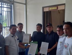 Mosi Tidak Percaya terhadap Ketua DPRK Subulussalam disampaikan 16 anggota kepada BKD