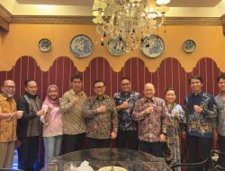 Silaturahmi dan Diskusi Pengurus Komunitas UMKM Naik Kelas, Ini Pesan Dr. HR Agung Laksono  