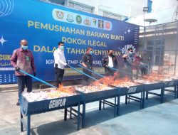 Bea Cukai Lhokseumawe Musnahkan Rokok Ilegal