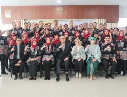Pengukuhan Pengurus Dekranasda Kota Cirebon, Pj Wali Kota Dukung Produk Unggulan UMKM