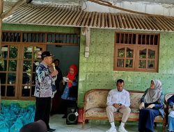 BKKBN Pusat Sosialisasikan Pencegahan Stunting dan Bagikan 100 Paket Makanan Bergizi di Kelurahan Kalijaga Cirebon