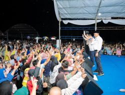 Di Hadapan Ribuan Warga Sidole, Anwar Hafid Ajak Ciptakan Pemilu Damai dan Sejuk, Hindari Politik Identitas dan Fitnah