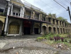 Ruko misterius di Jamin Ginting Medan terbengkalai belasan tahun