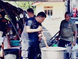 Demi Kemanusiaan, Polda NTT Berikan Bantuan Makanan Dan Dapur Lapangan Bagi Korban Konflik Berdarah Di Adobar Flotim