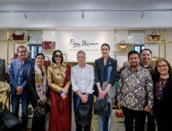  Menpar Berharap Sentra Kerajinan Kulit Piazza Firenze Dongkrak Pariwisata Garut