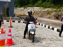 Gandeng Polres Morowali, IMIP Beri Edukasi Safety Riding Ke Mahasiswa Politeknik