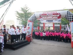 Semarak Hari Bhayangkara ke-79, Polres Brebes Gelar Olahraga Bersama Ribuan Warga di Stadion Karangbirahi