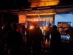 Garasi di Kretek Terbakar, Mobil dan Motor Ludes Dilalap Api