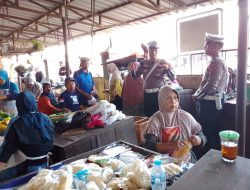 Satlantas Polres Brebes Edukasi Warga Pasar Bulakamba Lewat Program “Jakwir Lantas”