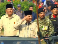 Presiden Prabowo Memimpin Upacara HUT ke-80 TNI