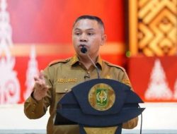 Terjaring  OTT,  Gubernur Riau Diperiksa KPK