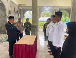 Camat Jangka Lantik Tuha Peut Gampong Lampoh Rayeuk Masa Jabatan 2025–2031