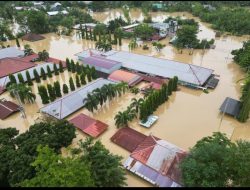 Banjir dan Longsor Meluas di Aceh: 97.384 Warga Terdampak, 13.174 Mengungsi