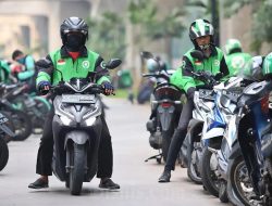 Ojek Online Serukan Revisi Tarif dan UU Transportasi Online