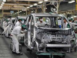 Insentif Untuk Melindungi Tenaga Kerja Dalam Ekosistem Industri Otomotif