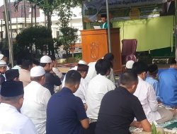 Ketua MUI Kota Cirebon Imami Sholat Idul Fitri di Ciremai Giri, Warga Antusias Gelar Halal Bihalal