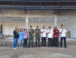 Kasrem 102/Pjg Tinjau Langsung Pembangunan KDKMP di Desa Trahean Wilayah Kodim 1013/Mtw