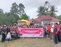 Kontingen Naik Dango ke-41 Kecamatan Sengah Temila Resmi Dilepas Menuju Kubu Raya