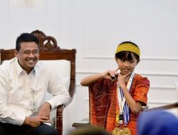 Gubernur Sumut hadiahkan rumah bagi siswi SD peraih emas olimpiade Asia