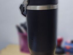 Bawa tumbler, kurangi plastik: Kebiasaan kecil yang berdampak besar