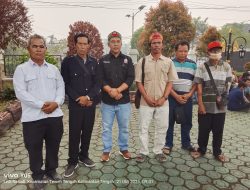 Komunitas Sopir dan Tokoh Masyarakat Datangi Kantor Bupati Terkait Persoalan Jalan PT Tamtama Perkasa